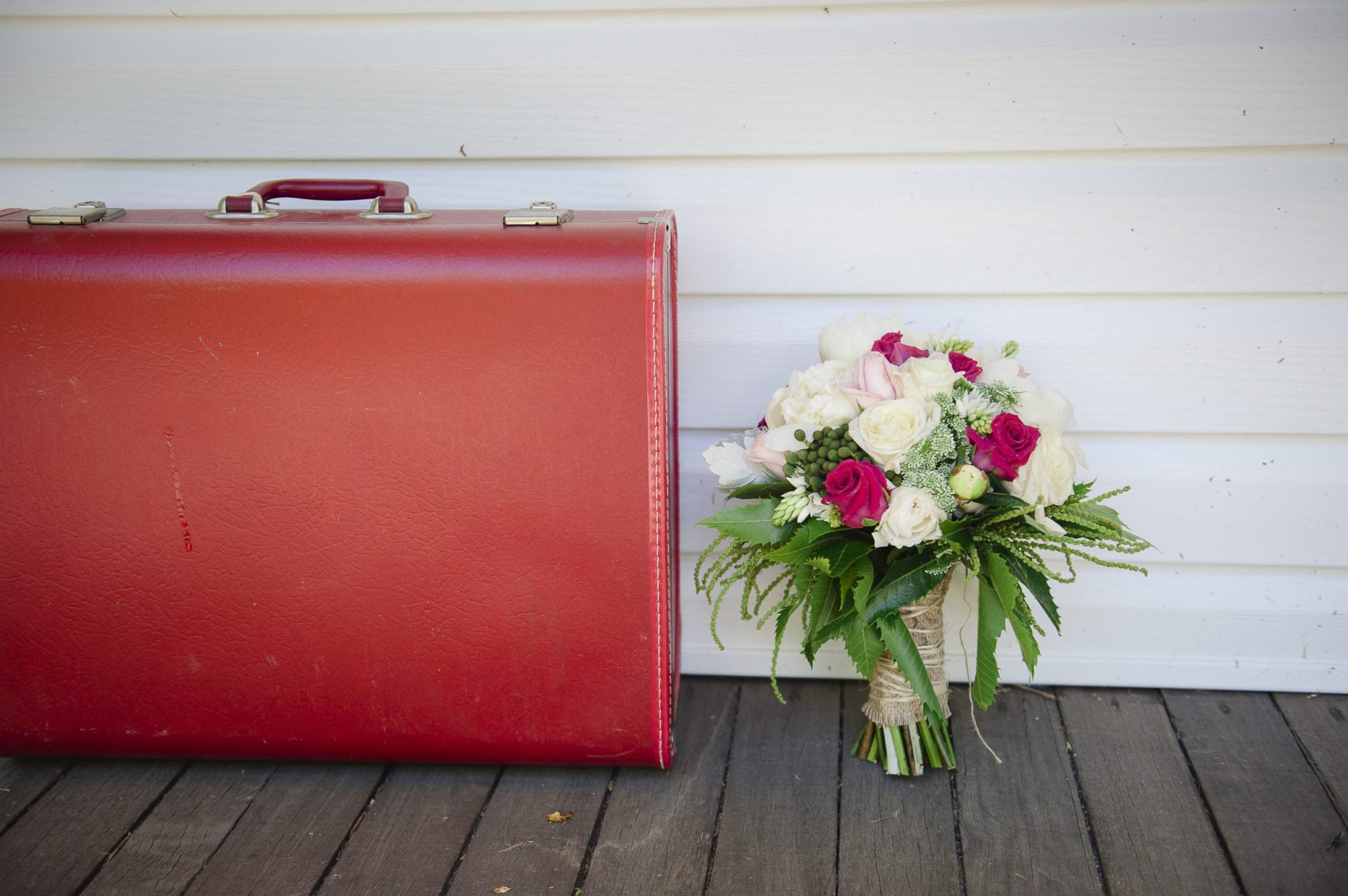 wedding flowers, vintage suitcase, Daylesford wedding, country wedding, vintage wedding